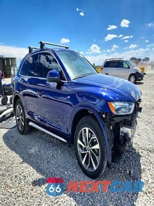 Czwarte zdjęcie samochodu z boku: 2022 AUDI Q5 PREMIUM 45 VIN:WA1GAAFY3N2108214 - miniatura