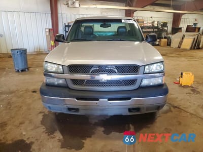 Piąte zdjęcie samochodu w środku: 2004 CHEVROLET SILVERADO C1500 VIN:1GCEC14V84Z133521 - miniatura