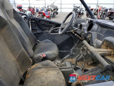 Piąte zdjęcie samochodu w środku: 2019 POLARIS RZR UTILITY VEHICLE VIN:3NSVBE874KH590970 - miniatura