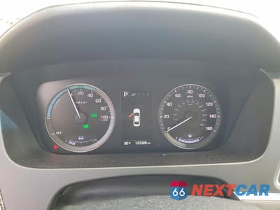 Zdjęcie 9 z 13 samochodu: 2017 HYUNDAI SONATA HYBRID LIMITED VIN:KMHE34L14HA050975 - miniatura