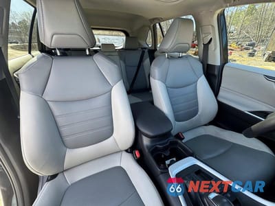 Zdjęcie 14 z 14 samochodu: 2021 TOYOTA RAV4 XLE PREMIUM VIN:2T3A1RFV4MC241684 - miniatura