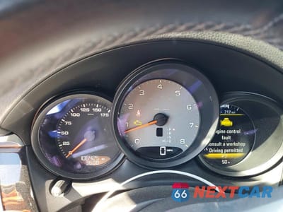 Zdjęcie 9 z 13 samochodu: 2018 PORSCHE MACAN S VIN:WP1AB2A57JLB39948 - miniatura
