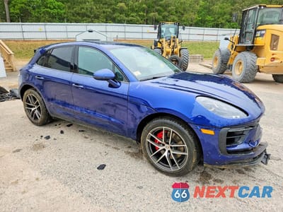 Czwarte zdjęcie samochodu z boku: 2024 PORSCHE MACAN S VIN:WP1AG2A59RLB39043 - miniatura