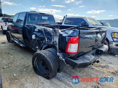Drugie zdjęcie samochodu z przodu: 2013 RAM 3500 ST VIN:3C63RRGL3DG578173 - miniatura