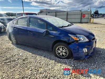 Czwarte zdjęcie samochodu z boku: 2010 TOYOTA PRIUS II VIN:JTDKN3DU2A1271405 - miniatura