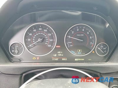 Zdjęcie 9 z 12 samochodu: 2018 BMW 330E VIN:WBA8E1C55JA159669 - miniatura