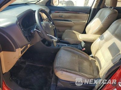Zdjęcie 7 z 12 samochodu: 2016 MITSUBISHI OUTLANDER SE VIN:JA4AD3A32GZ020754 - miniatura