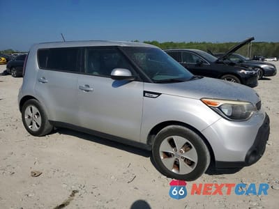 Czwarte zdjęcie samochodu z boku: 2016 KIA SOUL BASE VIN:KNDJN2A24G7832282 - miniatura