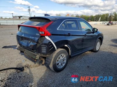 Trzecie zdjęcie samochodu z tyłu: 2019 MITSUBISHI ECLIPSE CROSS ES VIN:JA4AT3AA2KZ046085 - miniatura