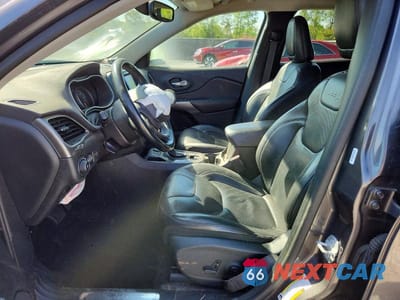 Zdjęcie 7 z 12 samochodu: 2019 JEEP CHEROKEE LIMITED VIN:1C4PJLDB8KD170112 - miniatura