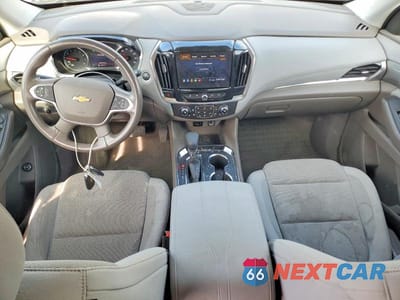 Zdjęcie 8 z 13 samochodu: 2021 CHEVROLET TRAVERSE LT VIN:1GNEVGKWXMJ159360 - miniatura