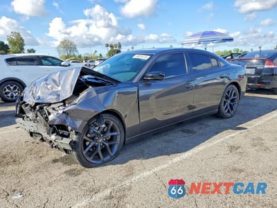 2021 DODGE CHARGER SXT 2C3CDXBG1MH668819 - główne zdjęcie licytacji z USA - miniatura