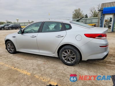 Drugie zdjęcie samochodu z przodu: 2020 KIA OPTIMA LX VIN:5XXGT4L33LG402116 - miniatura