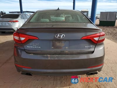 Zdjęcie 6 z 12 samochodu: 2015 HYUNDAI SONATA SPORT VIN:5NPE34AF5FH244519 - miniatura