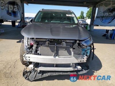 Piąte zdjęcie samochodu w środku: 2026 TOYOTA HIGHLANDER XLE VIN:5TDKDRBH1TS603352 - miniatura