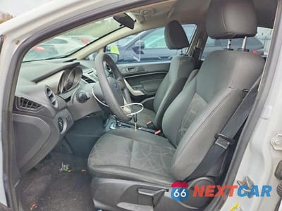 Zdjęcie 7 z 12 samochodu: 2013 FORD FIESTA SE VIN:3FADP4EJ3DM216696 - miniatura