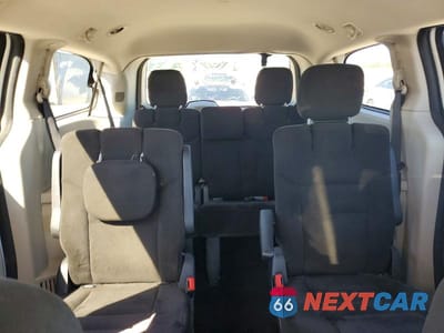 Zdjęcie 10 z 13 samochodu: 2016 DODGE GRAND CARAVAN SE VIN:2C4RDGBG2GR209660 - miniatura