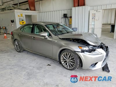 Czwarte zdjęcie samochodu z boku: 2014 LEXUS IS 250 BASE VIN:JTHCF1D26E5011817 - miniatura