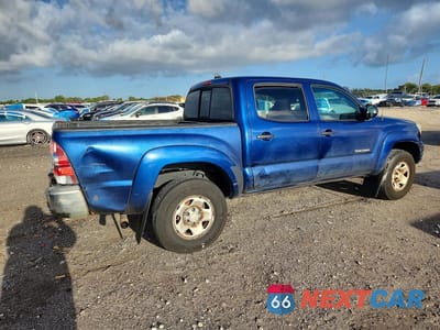 Trzecie zdjęcie samochodu z tyłu: 2015 TOYOTA TACOMA PRERUNNER VIN:5TFJU4GN5FX068067 - miniatura