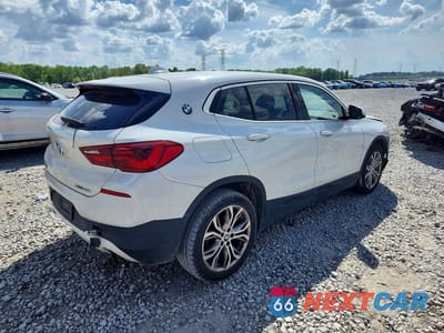 Trzecie zdjęcie samochodu z tyłu: 2018 BMW X2 SDRIVE28I VIN:WBXYJ3C38JEJ75501 - miniatura