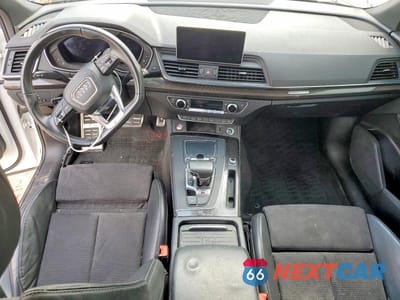 Zdjęcie 8 z 11 samochodu: 2019 AUDI SQ5 PREMIUM PLUS VIN:WA1B4AFY5K2040396 - miniatura