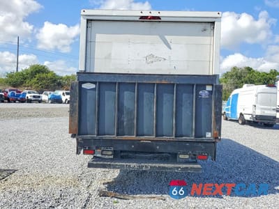 Zdjęcie 6 z 10 samochodu: 2012 CHEVROLET EXPRESS G3500 BOX TRUCK VIN:1GB3G4CG3C1151894 - miniatura