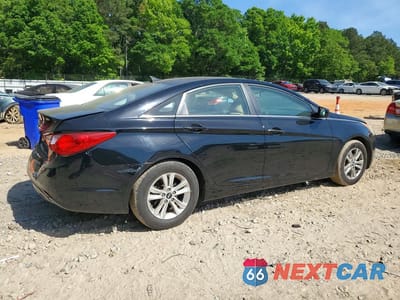 Trzecie zdjęcie samochodu z tyłu: 2011 HYUNDAI SONATA GLS VIN:5NPEB4AC0BH195345 - miniatura