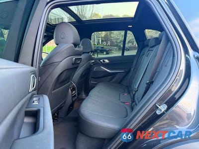 Zdjęcie 6 z 14 samochodu: 2019 BMW X5 XDRIVE40I VIN:5UXCR6C52KLL26024 - miniatura