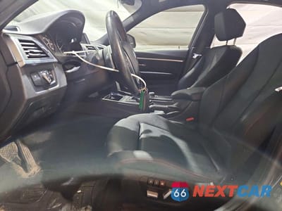 Zdjęcie 7 z 12 samochodu: 2018 BMW 330 XI VIN:WBA8D9G51JNU66941 - miniatura