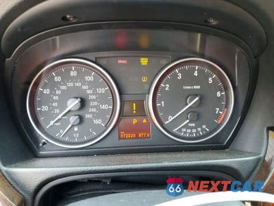 Zdjęcie 9 z 12 samochodu: 2011 BMW 328 I VIN:WBAPH7G54BNM57253 - miniatura