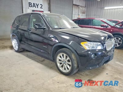 Czwarte zdjęcie samochodu z boku: 2014 BMW X3 XDRIVE28I VIN:5UXWX9C52E0D40292 - miniatura