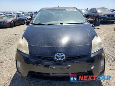 Piąte zdjęcie samochodu w środku: 2010 TOYOTA PRIUS III VIN:JTDKN3DU4A1312746 - miniatura