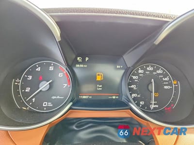 Zdjęcie 9 z 12 samochodu: 2018 ALFA ROMEO GIULIA TI VIN:ZARFAECN2J7573220 - miniatura