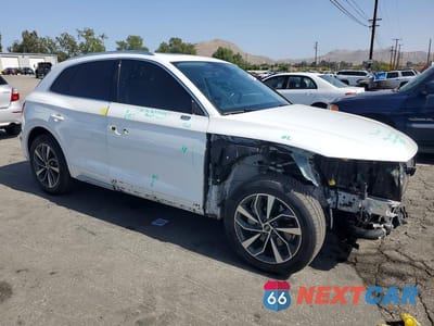 Czwarte zdjęcie samochodu z boku: 2022 AUDI Q5 PREMIUM PLUS 45 VIN:WA1EAAFY7N2117778 - miniatura