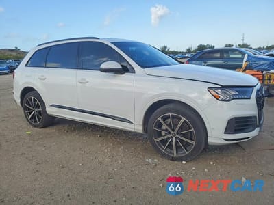 Czwarte zdjęcie samochodu z boku: 2024 AUDI Q7 PREMIUM PLUS VIN:WA1LXBF79RD002967 - miniatura