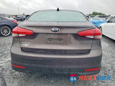 Zdjęcie 6 z 11 samochodu: 2017 KIA FORTE LX VIN:3KPFK4A73HE124659 - miniatura