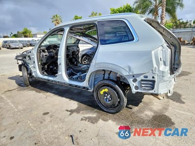 Drugie zdjęcie samochodu z przodu: 2025 VOLVO XC90 ULTRA VIN:YV4062PG5S1380475 - miniatura