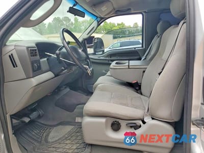 Zdjęcie 7 z 13 samochodu: 2004 FORD F250 SUPER DUTY VIN:1FTNX20P54EB91028 - miniatura