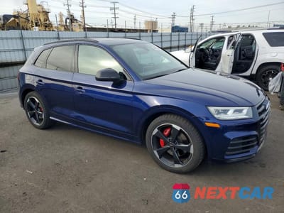 Czwarte zdjęcie samochodu z boku: 2019 AUDI SQ5 PREMIUM PLUS VIN:WA1B4AFY0K2015115 - miniatura