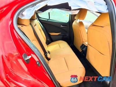 Zdjęcie 11 z 14 samochodu: 2023 LEXUS UX 250H PREMIUM VIN:JTHP6JBH2P2148542 - miniatura