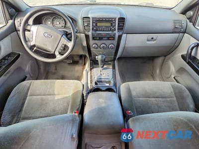 Zdjęcie 8 z 11 samochodu: 2007 KIA SORENTO LX VIN:KNDJC736275666746 - miniatura