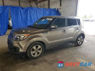 2018 KIA SOUL BASE KNDJN2A21J7585519 - główne zdjęcie licytacji z USA - miniatura