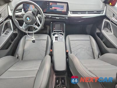 Zdjęcie 8 z 14 samochodu: 2024 BMW X2 XDRIVE28I VIN:WBX63GM09R5010985 - miniatura