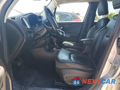 Zdjęcie 7 z 13 samochodu: 2016 JEEP RENEGADE LIMITED VIN:ZACCJADT1GPC61226 - miniatura