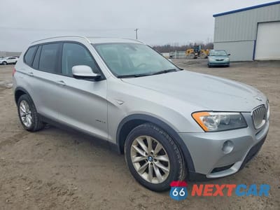 Czwarte zdjęcie samochodu z boku: 2013 BMW X3 XDRIVE28I VIN:5UXWX9C53D0A28626 - miniatura