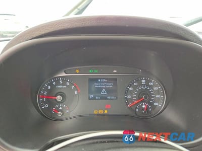 Zdjęcie 9 z 12 samochodu: 2021 KIA SOUL S VIN:KNDJ23AU0M7763912 - miniatura