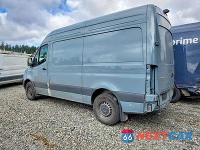 Drugie zdjęcie samochodu z przodu: 2024 MERCEDES BENZ SPRINTER 2500 UTILITY / SERVICE VAN VIN:W1Y4KBHY5RT176292 - miniatura