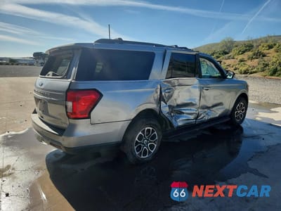Trzecie zdjęcie samochodu z tyłu: 2024 FORD EXPEDITION MAX XLT VIN:1FMJK1J87REA09041 - miniatura