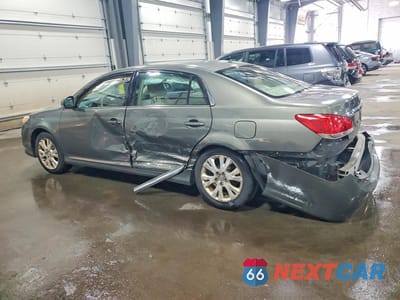 Drugie zdjęcie samochodu z przodu: 2012 TOYOTA AVALON BASE VIN:4T1BK3DB7CU450995 - miniatura