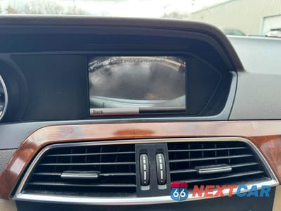 Zdjęcie 10 z 13 samochodu: 2014 MERCEDES-BENZ C 300 4MATIC VIN:WDDGF8AB5ER317146 - miniatura
